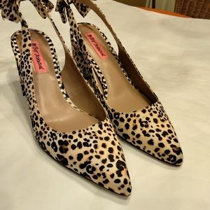 BETSEY JOHNSON LEOPARD SLIDES SZ 9 GORGEOUS-